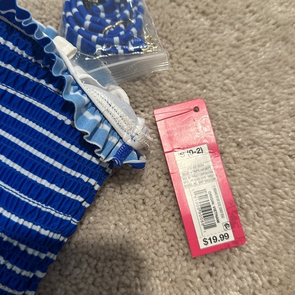 Swim top - Picture 5 of 5